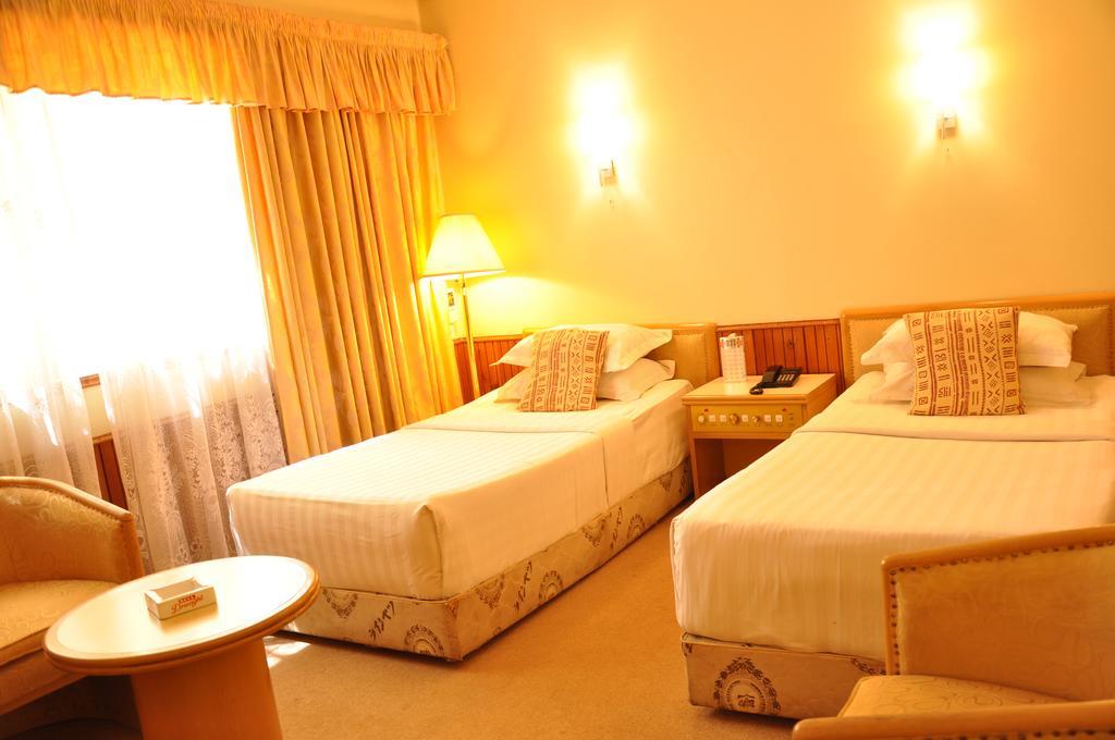 Shangri-La Hotel Uganda Kampala Rum bild